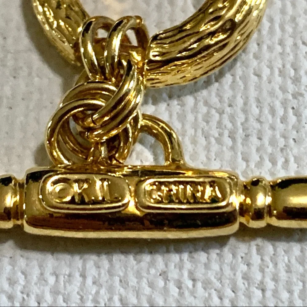 Kenneth Lane KJL Lightweight Gold Plated Bracelet - Picture 3 of 7